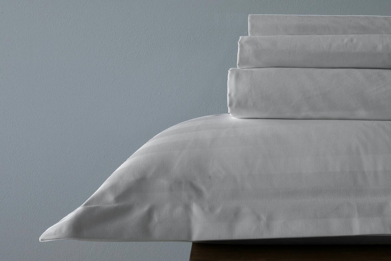 The Linen Room | 200tc Cotton Percale | Grey | Fitted Sheet | Double