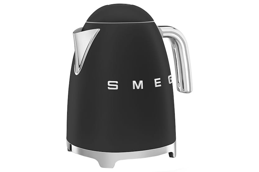 Smeg 1.7L 50's Style Kettle | KLF03BLMUK | Matte Black Smeg 1.7L 50's Style Kettle | KLF03BLMUK | Matte Black
