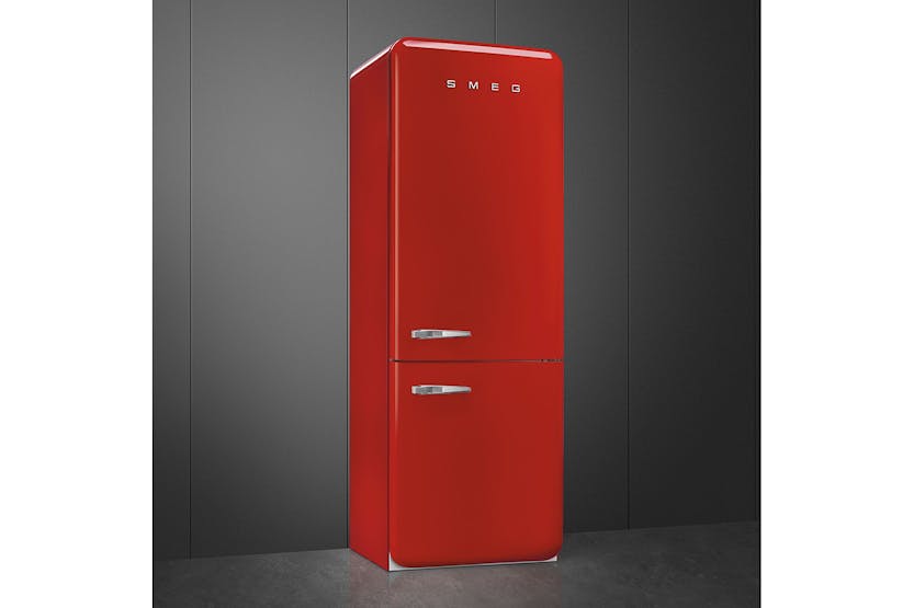Smeg 50's Style Freestanding Fridge Freezer | FAB38RRD5 | Red Smeg 50's Style Freestanding Fridge Freezer | FAB38RRD5 | Red