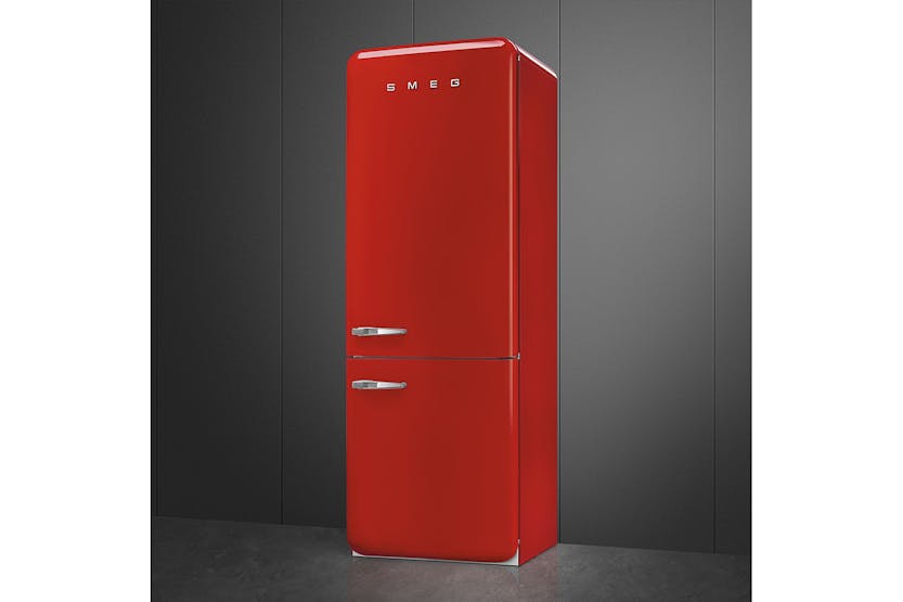 Smeg 50's Style Freestanding Fridge Freezer | FAB38RRD5 | Red Smeg 50's Style Freestanding Fridge Freezer | FAB38RRD5 | Red