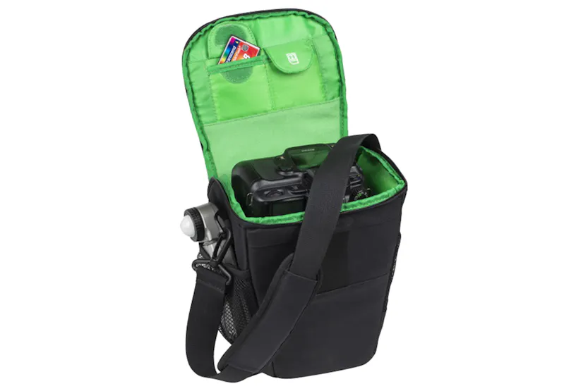 Rivacase Green Mantis DSLR Camera Case | Black Rivacase Green Mantis DSLR Camera Case | Black