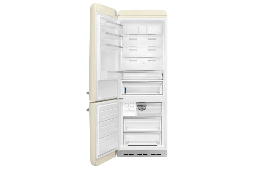 Smeg 50's Style Freestanding Fridge Freezer | FAB38LCR5 | Cream Smeg 50's Style Freestanding Fridge Freezer | FAB38LCR5 | Cream