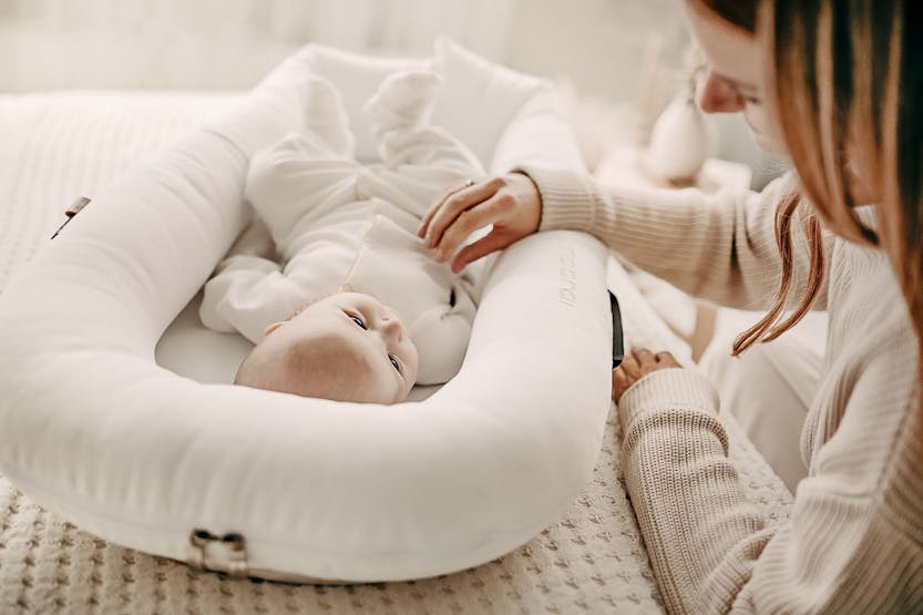 Noordi 2-in-1 Baby Nest | Mint Noordi 2-in-1 Baby Nest | Mint