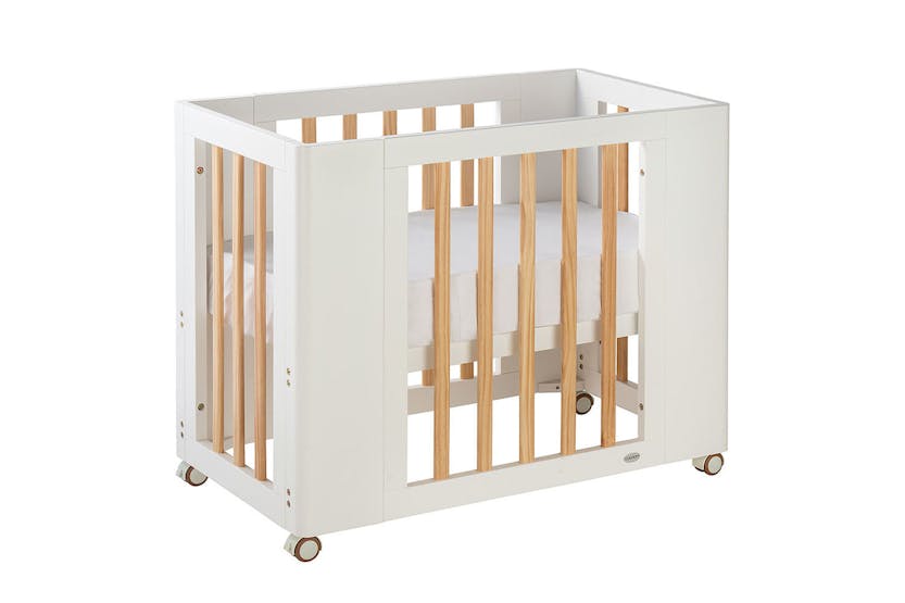 Cocoon Evoke 4 in 1 Crib, Cot Bed, Toddler Bed & Sofa | White/Natural Cocoon Evoke 4 in 1 Crib, Cot Bed, Toddler Bed & Sofa | White/Natural