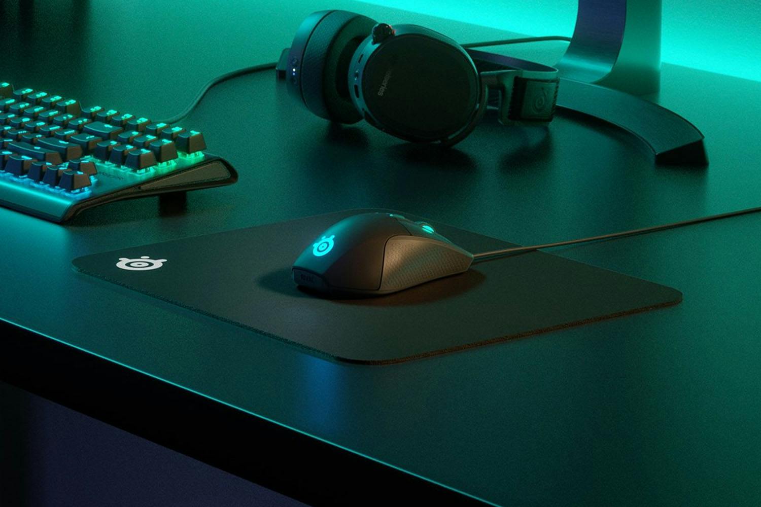 SteelSeries QcK Gaming Mouse Pad | Medium