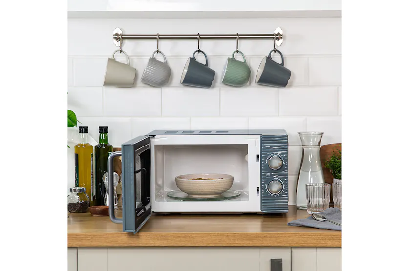 Russell Hobbs Inspire 17L 700W Freestanding Microwave | Grey Russell Hobbs Inspire 17L 700W Freestanding Microwave | Grey