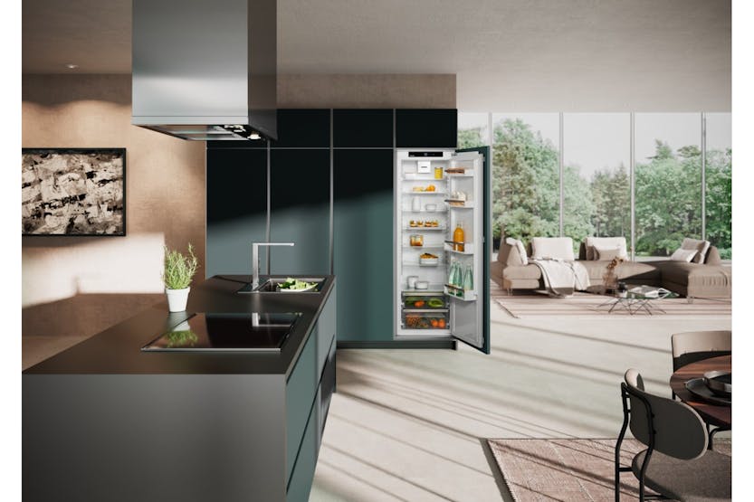 Liebherr 5100 Pure Integrated Fridge | IRE5100 Liebherr 5100 Pure Integrated Fridge | IRE5100