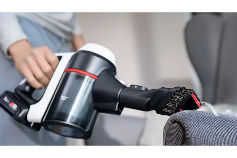 Bosch Rechargeable Unlimited 7 Vacuum Cleaner | BCS712GB | White Bosch Rechargeable Unlimited 7 Vacuum Cleaner | BCS712GB | White