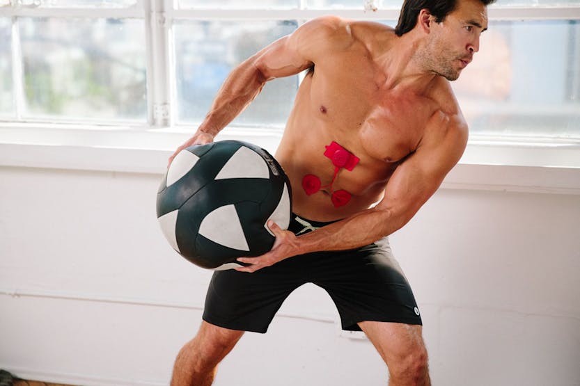 Therabody PowerDot 2.0 Uno Smart Muscle Stimulator | Red Therabody PowerDot 2.0 Uno Smart Muscle Stimulator | Red