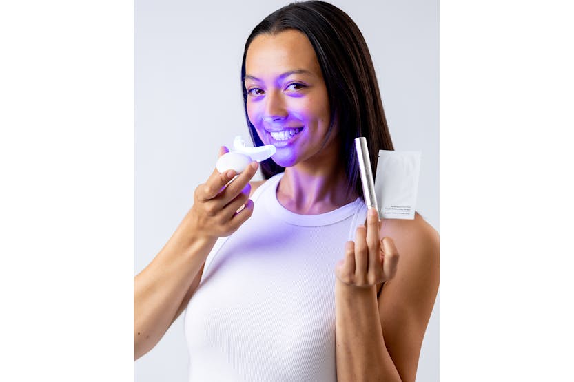 Spotlight Professional LED Teeth Whitening System | LEDSYSTEM Spotlight Professional LED Teeth Whitening System | LEDSYSTEM
