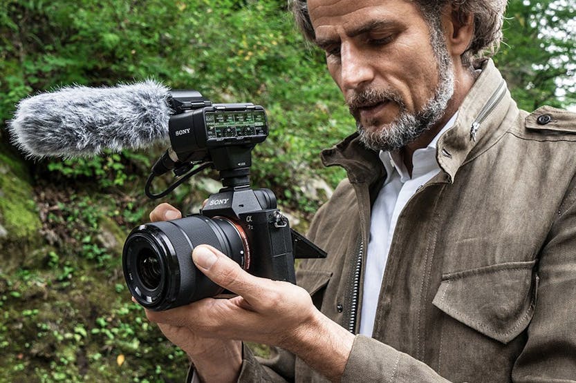 Sony Alpha 7 II E-Mount Camera with Full Frame Sensor | Black Sony Alpha 7 II E-Mount Camera with Full Frame Sensor | Black