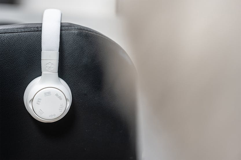 Storyphones ZenShield Travel and Relax Disk with Pink Noises and Exclusive RoRo Sound | ZENSHIELD Storyphones ZenShield Travel and Relax Disk with Pink Noises and Exclusive RoRo Sound | ZENSHIELD