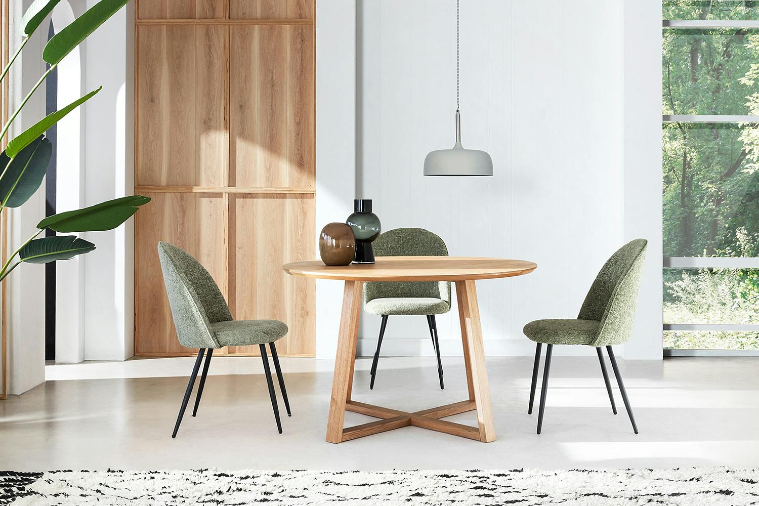 Mae Round Dining Table