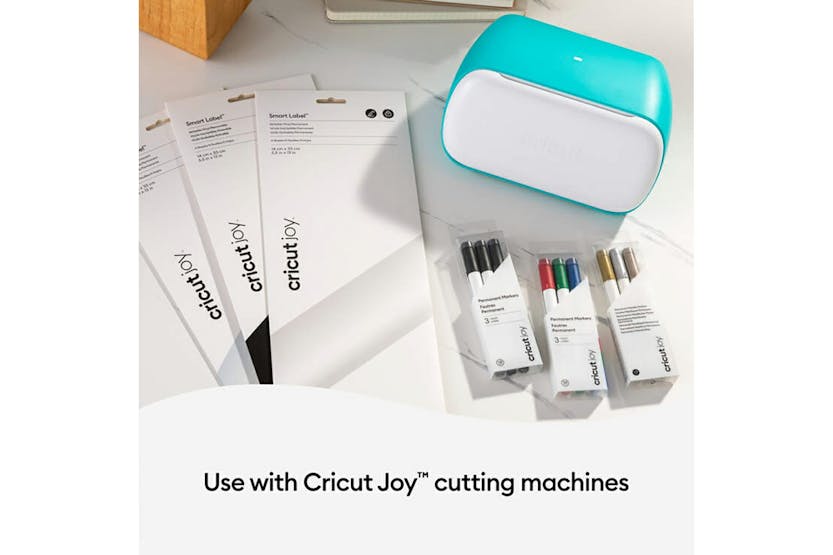 Cricut 5.5" x 13" Joy Writable Smart Vinyl Label Permanent | White | 4 Sheet Cricut 5.5" x 13" Joy Writable Smart Vinyl Label Permanent | White | 4 Sheet