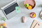 Logitech Signature M650 Mouse | Rose Logitech Signature M650 Mouse | Rose