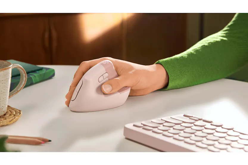 Logitech Ergo Series Lift Vertical Mouse | Rose Logitech Ergo Series Lift Vertical Mouse | Rose