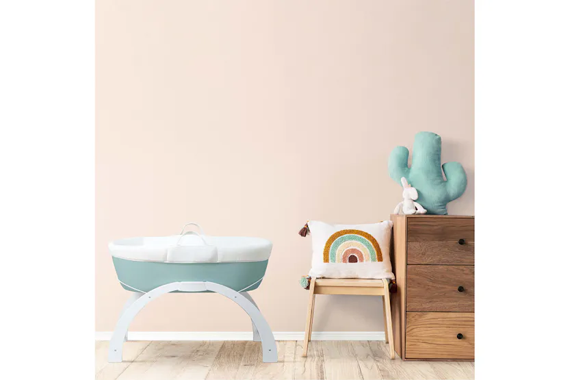 Shnuggle Dreami Moses Basket & Stand | Eucalyptus Shnuggle Dreami Moses Basket & Stand | Eucalyptus