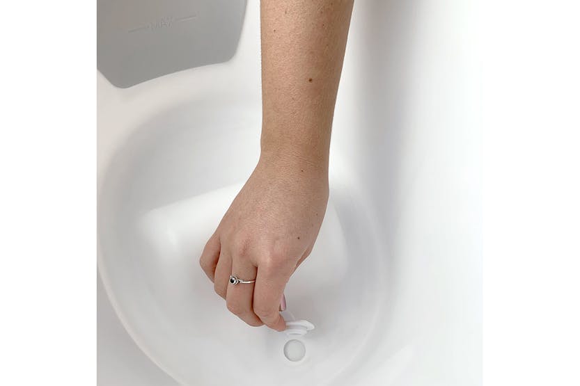 Shnuggle Compact Baby Bathtub with Bum Bump Shnuggle Compact Baby Bathtub with Bum Bump