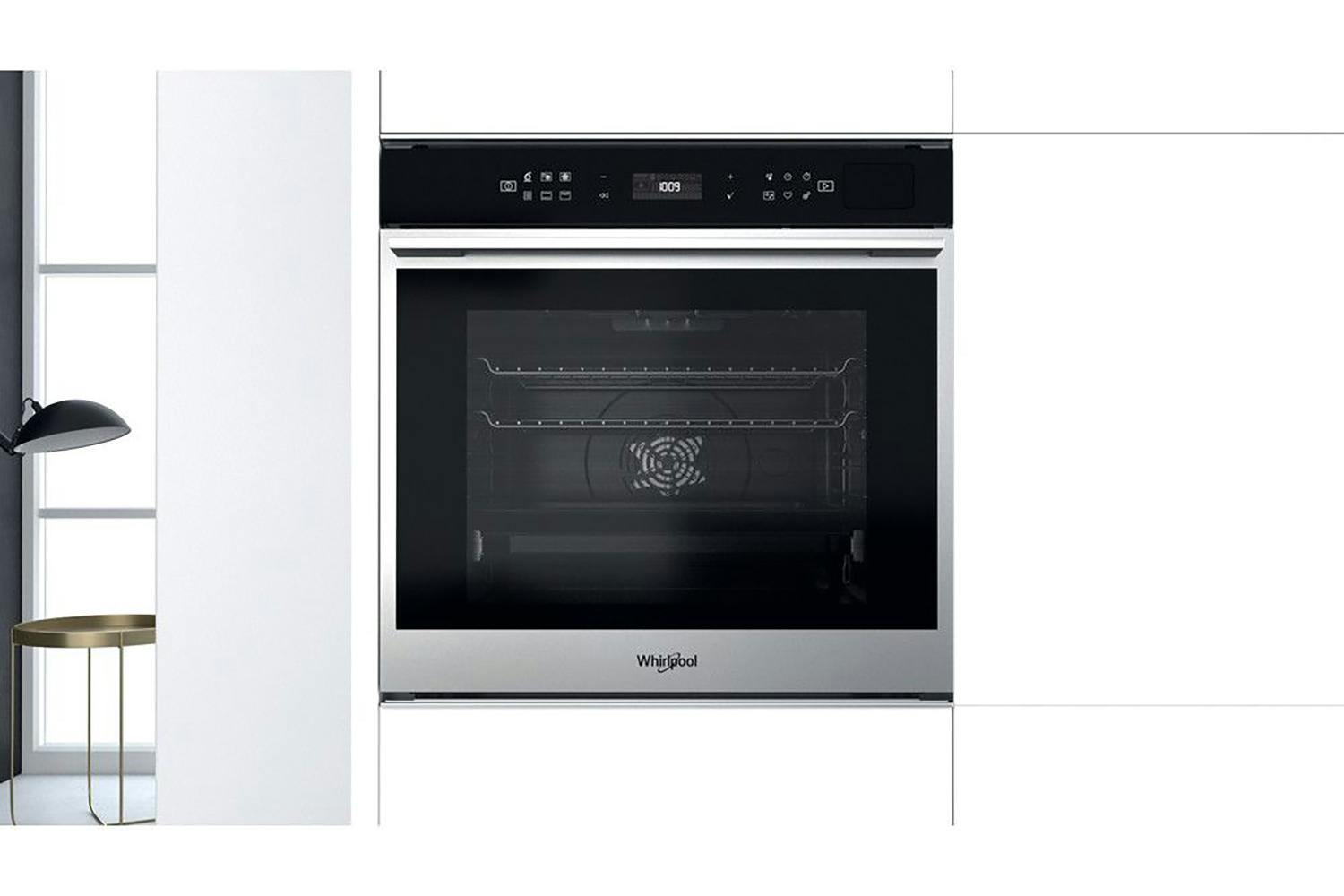 Whirlpool Built-in Electric Single Oven and 40L 900W Built-in Combination Microwave Bundle