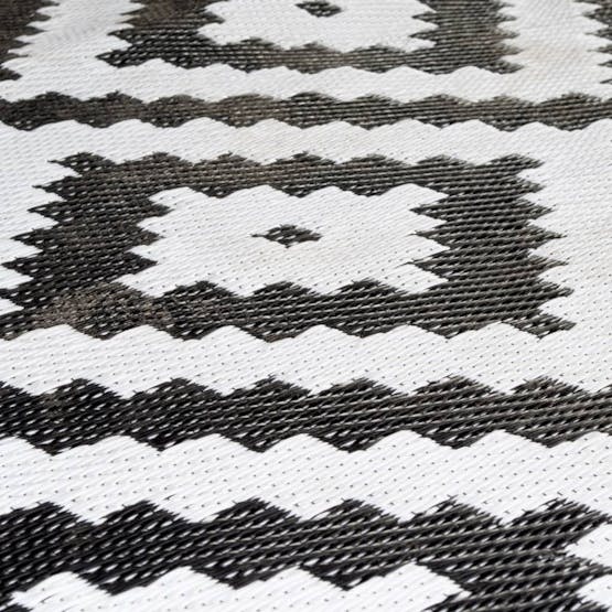 Bo-camp 428635 Outdoor Rug Chill Mat Lewisham L 2.7x2 M Black And White Bo-camp 428635 Outdoor Rug Chill Mat Lewisham L 2.7x2 M Black And White