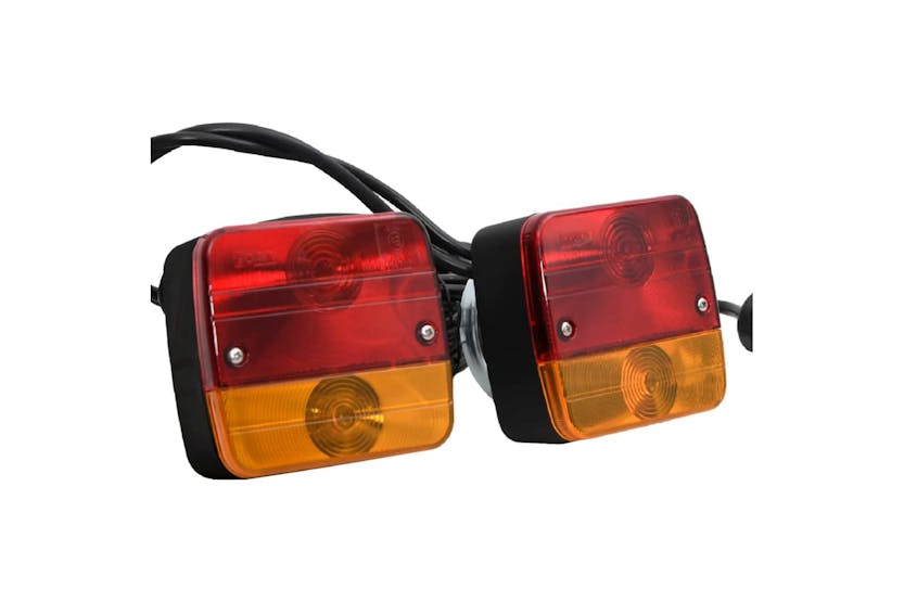 vidaXL 152903 Trailer Lights 2 Pcs Red 10.5x7.5x10cm 12v Classic Bulb vidaXL 152903 Trailer Lights 2 Pcs Red 10.5x7.5x10cm 12v Classic Bulb