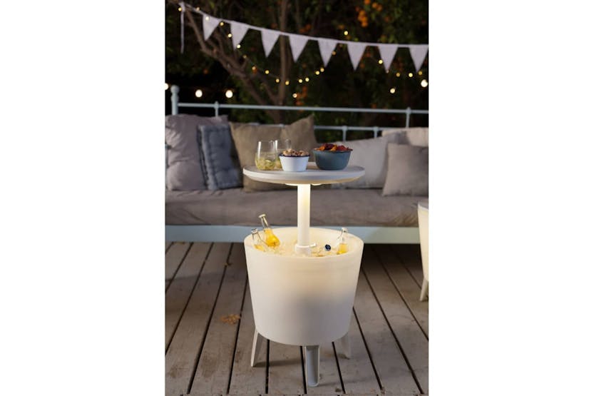 Keter 407757 Illuminated Cool Bar White 232924 Keter 407757 Illuminated Cool Bar White 232924