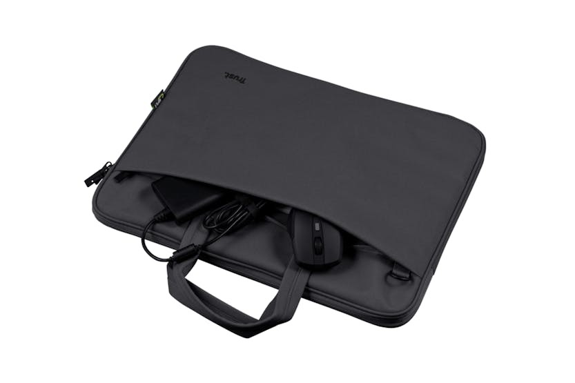 Trust Bologna 16" Eco-friendly Slim Laptop Bag | Black Trust Bologna 16" Eco-friendly Slim Laptop Bag | Black