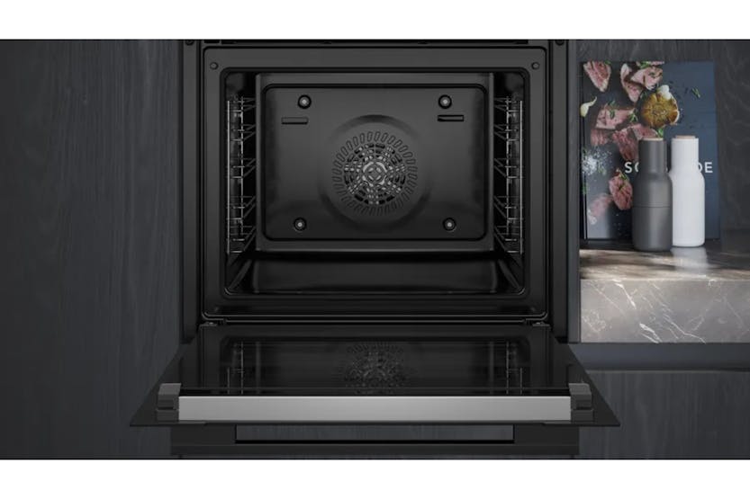 Siemens iQ700 Built-in Single Oven | HB772G1B1B Siemens iQ700 Built-in Single Oven | HB772G1B1B