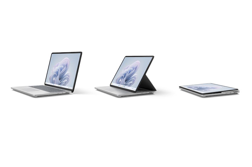 Microsoft Surface Laptop Studio 2 14.4" Intel Core i7 | 16GB | 512GB | Platinum