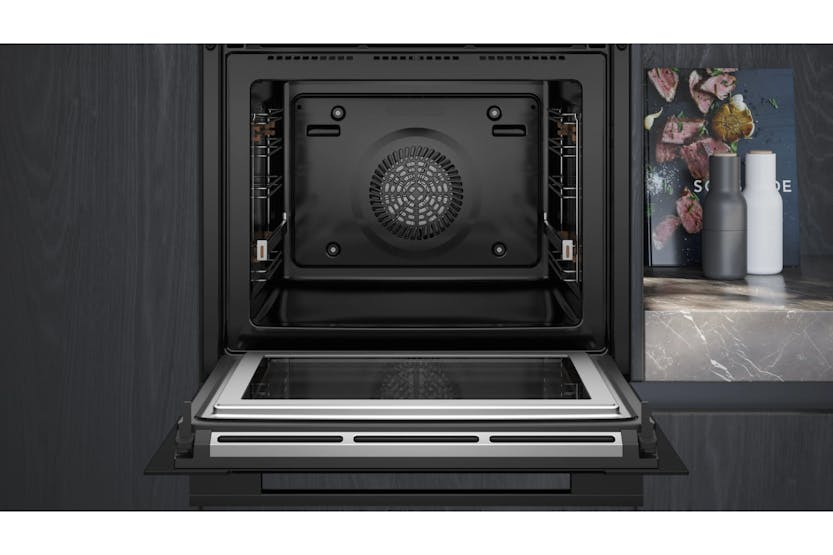 Siemens iQ700 Built-in Single Oven | Black Siemens iQ700 Built-in Single Oven | Black