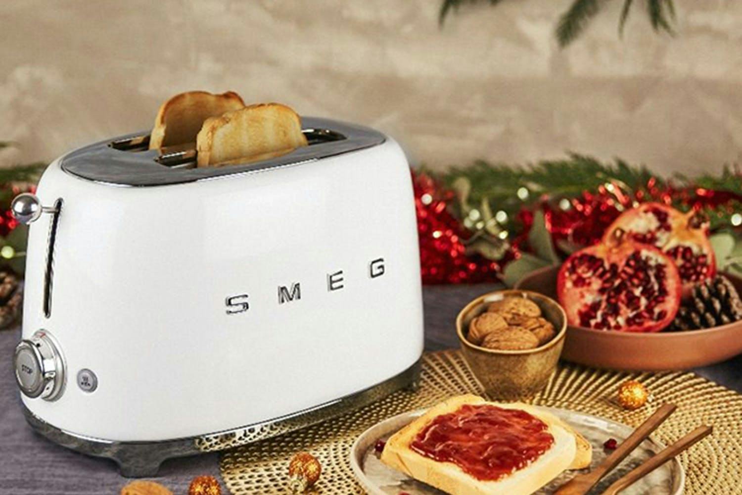 Smeg 50's Retro Style Aesthetic 2 Slice Toaster | TSF01WHUK | White