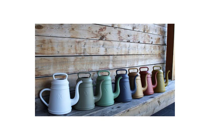 Capi 442119 Watering Can Xala Lungo 12 L Slate Grey Capi 442119 Watering Can Xala Lungo 12 L Slate Grey