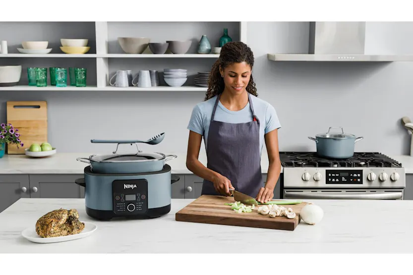 Ninja 8L Foodi Possible 8-in-1 Slow Cooker | MC1001UK | Sea Salt Grey Ninja 8L Foodi Possible 8-in-1 Slow Cooker | MC1001UK | Sea Salt Grey