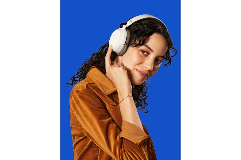 Sennheiser Accentum Plus Over-Ear Wireless Noise Cancelling Headphone | White Sennheiser Accentum Plus Over-Ear Wireless Noise Cancelling Headphone | White