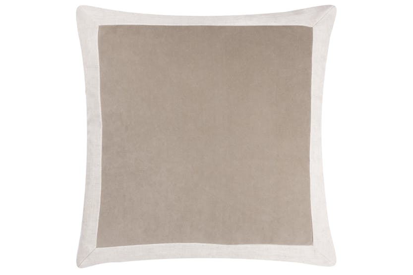 Auden Polyester Cushion | Doe | 50 x 50 cm Auden Polyester Cushion | Doe | 50 x 50 cm
