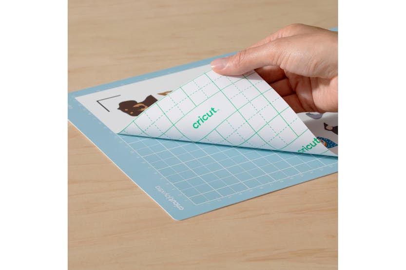 Cricut Joy Xtra 8.5" x 12" Light Grip Machine Mat Cricut Joy Xtra 8.5" x 12" Light Grip Machine Mat