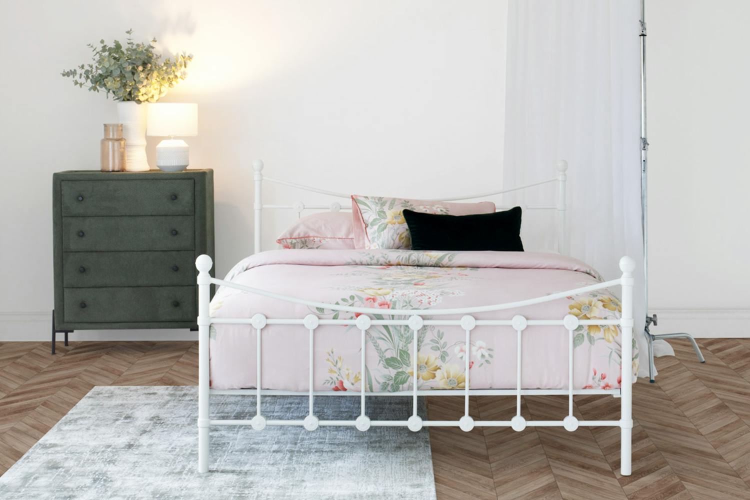 Diane Bed Frame | Small Double | 4ft | White