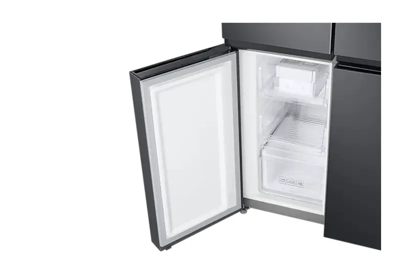 Samsung Series 8 French Style Fridge Freezer with Twin Cooling Plus™ | RF48A401EB4/EU Samsung Series 8 French Style Fridge Freezer with Twin Cooling Plus™ | RF48A401EB4/EU