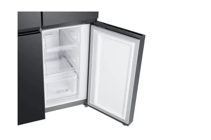 Samsung Series 8 French Style Fridge Freezer with Twin Cooling Plus™ | RF48A401EB4/EU Samsung Series 8 French Style Fridge Freezer with Twin Cooling Plus™ | RF48A401EB4/EU
