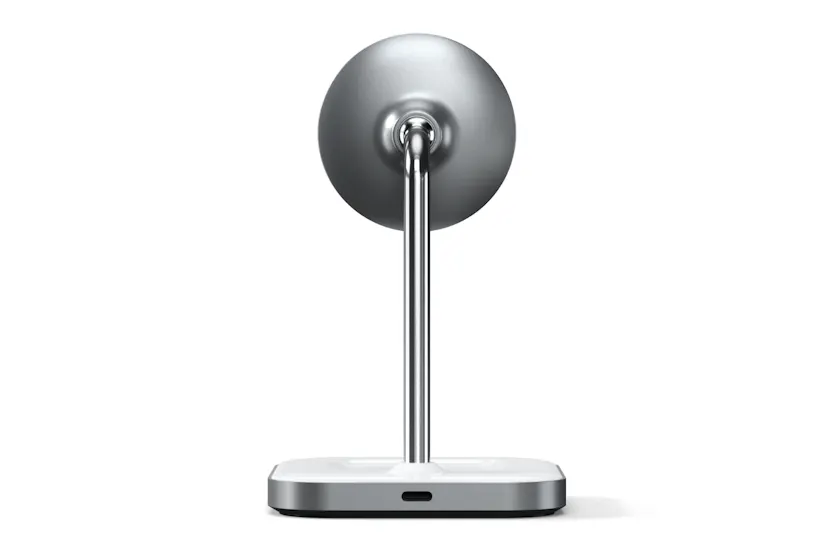 Satechi Aluminum 2-in-1 Magnetic Wireless Charging Stand Satechi Aluminum 2-in-1 Magnetic Wireless Charging Stand