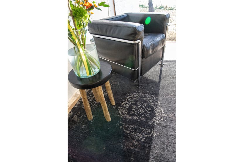 Louis De Poortere | Medallion | Indoor Eco Rug | Black | 170 x 240 cm Louis De Poortere | Medallion | Indoor Eco Rug | Black | 170 x 240 cm