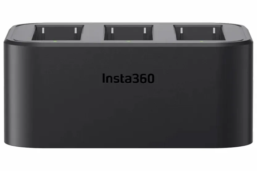 Insta360 Ace Pro - Fast Charge Hub Insta360 Ace Pro - Fast Charge Hub