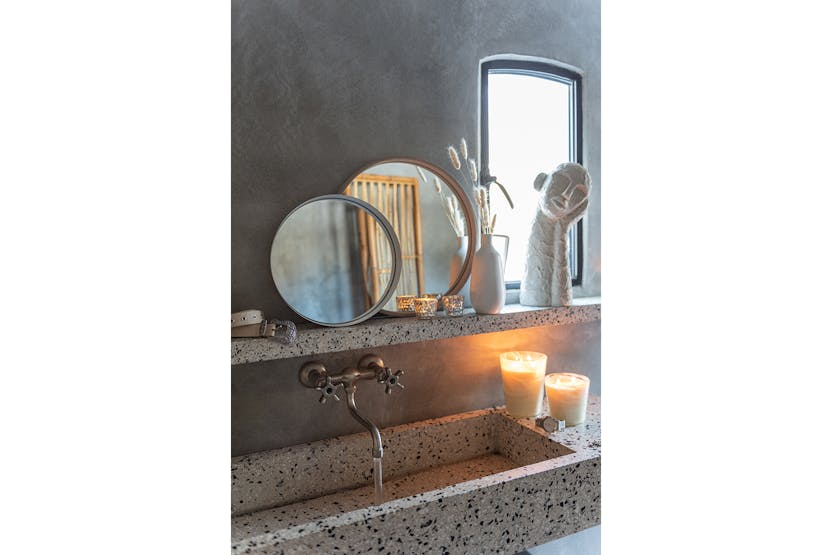 Round Wall Mirror | White | 40 cm Round Wall Mirror | White | 40 cm