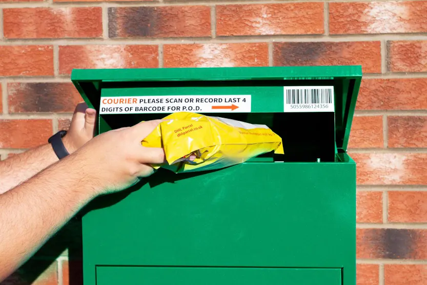 Monstershop 28146 - Green Parcel Post Box Monstershop 28146 - Green Parcel Post Box
