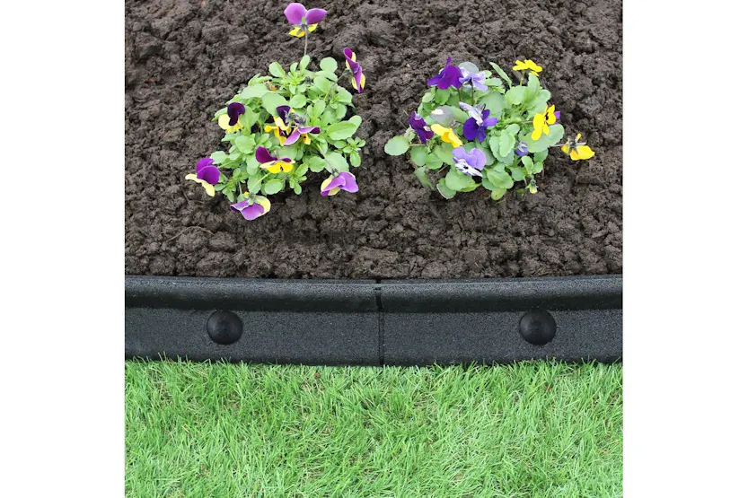 Monstershop 27366 - Flexible Lawn Edging Black 1.2m X 22 Monstershop 27366 - Flexible Lawn Edging Black 1.2m X 22