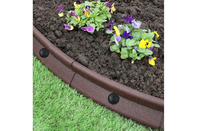 Monstershop 27409 - Flexible Lawn Edging Brown 1.2m X 24 Monstershop 27409 - Flexible Lawn Edging Brown 1.2m X 24