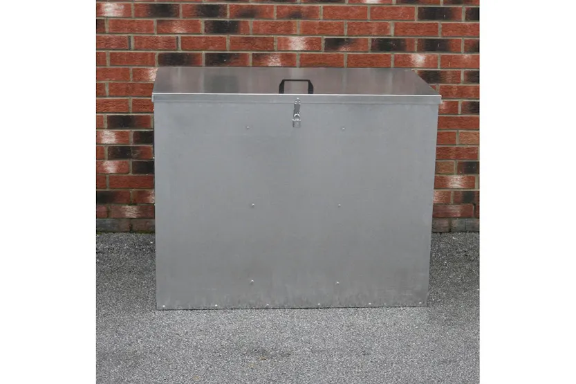 Monstershop 26927 - Galvanised Feed Store 3 Compartments Monstershop 26927 - Galvanised Feed Store 3 Compartments