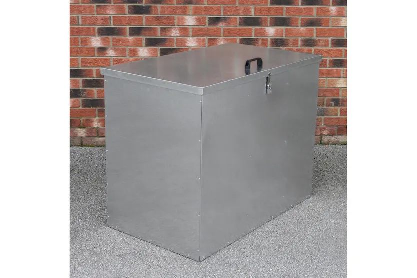 Monstershop 26927 - Galvanised Feed Store 3 Compartments Monstershop 26927 - Galvanised Feed Store 3 Compartments