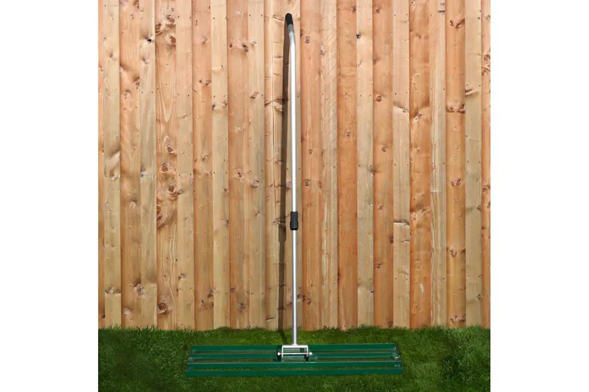 Monstershop 210734 - T-mech Lawn Leveller 100cm Green Monstershop 210734 - T-mech Lawn Leveller 100cm Green