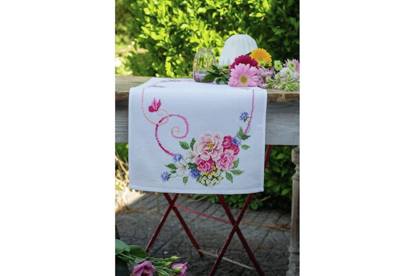 Vervaco Gro-pn-0154338 - Trunner Flwrs Bouquet - Counted Cro Vervaco Gro-pn-0154338 - Trunner Flwrs Bouquet - Counted Cro